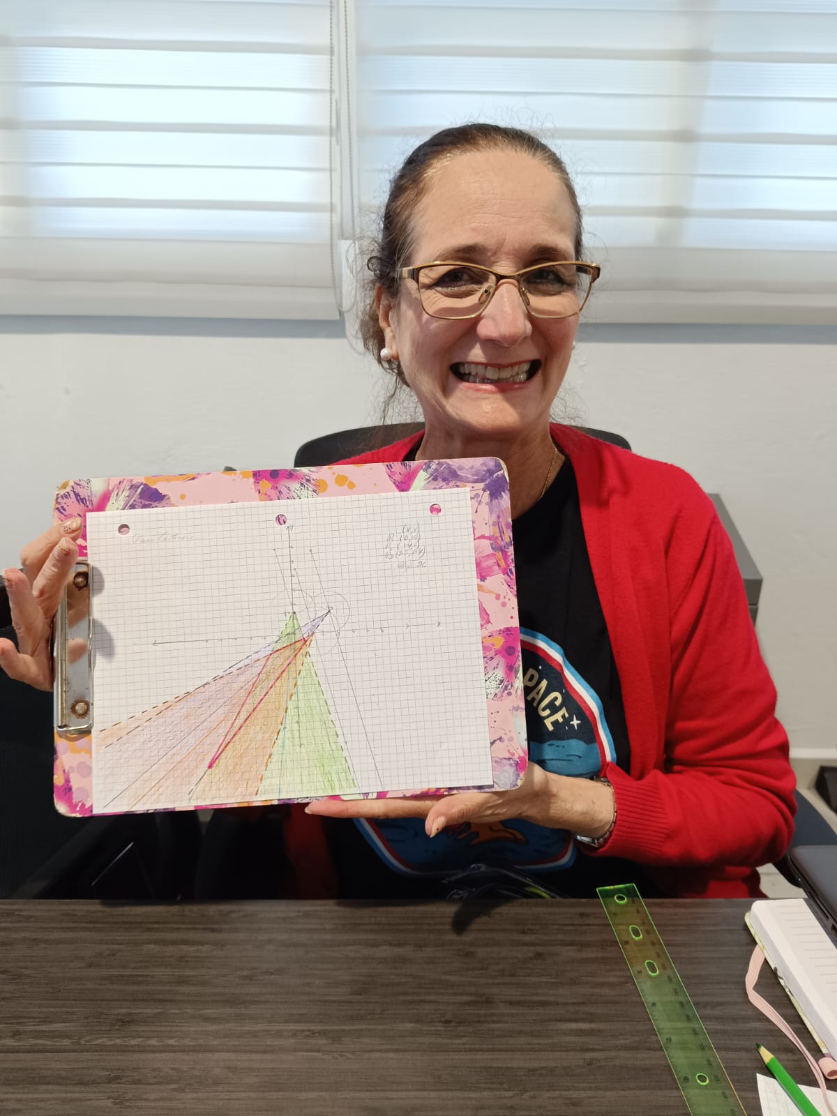 Colmena salvaje encontrada durante la investigación